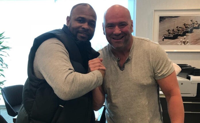 Γιατί ο Dana White αποτελούσε τροχοπέδη για τον αγώνα Jones-Silva