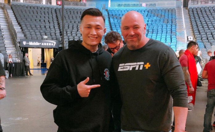 Ο Korean Zombie με τον Dana White